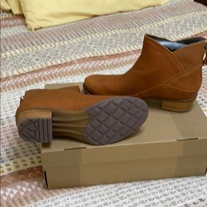 Brand new Chaco ankle boots